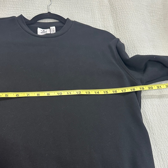 Adidas Black Crewneck Sweater with Disney Design - Picture 7 of 8